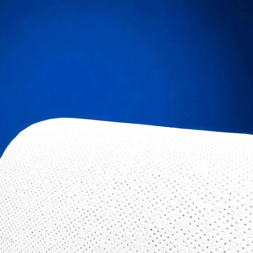 2ply Centrefeed Rolls in White - Image 7